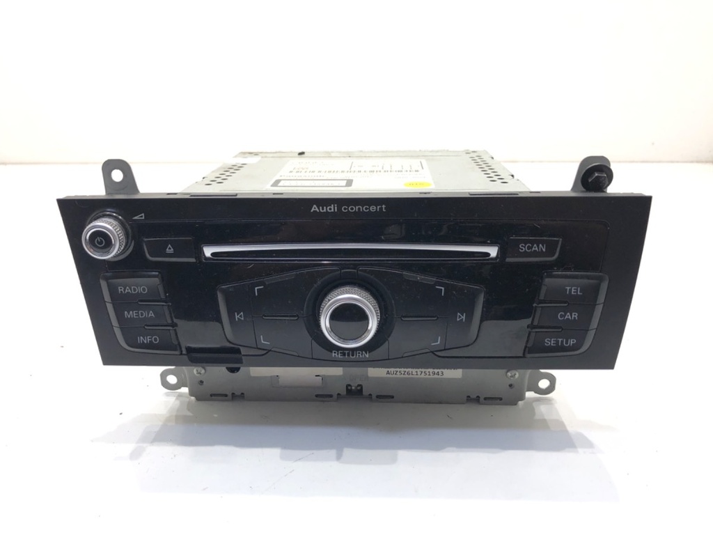 [STARK-924451] Radio AUDI A4 B8 (8K2) 2007-2015