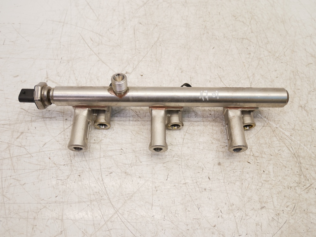 [MTD-396206] Rampa de inyectores Opel Vauxhall 1.2 68 EB2ADTD O4Y F12XHL 9811353880
