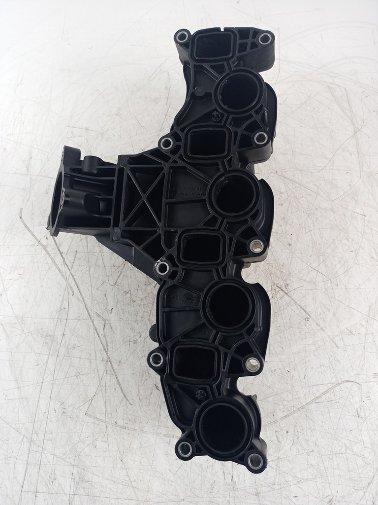 [MTD-434418] Colector de admisión Audi A4 A5 Q5 2.0 TDI CJCD CJC 03L129711BA