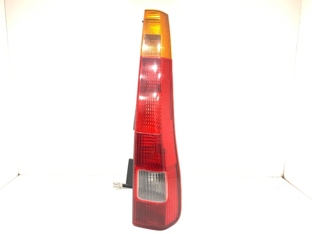 [STARK-721331] Piloto trasero derecho HONDA CR-V II (RD_) 2001-2007 2.0 (RD5) 110 kW [150 KM] gasolina