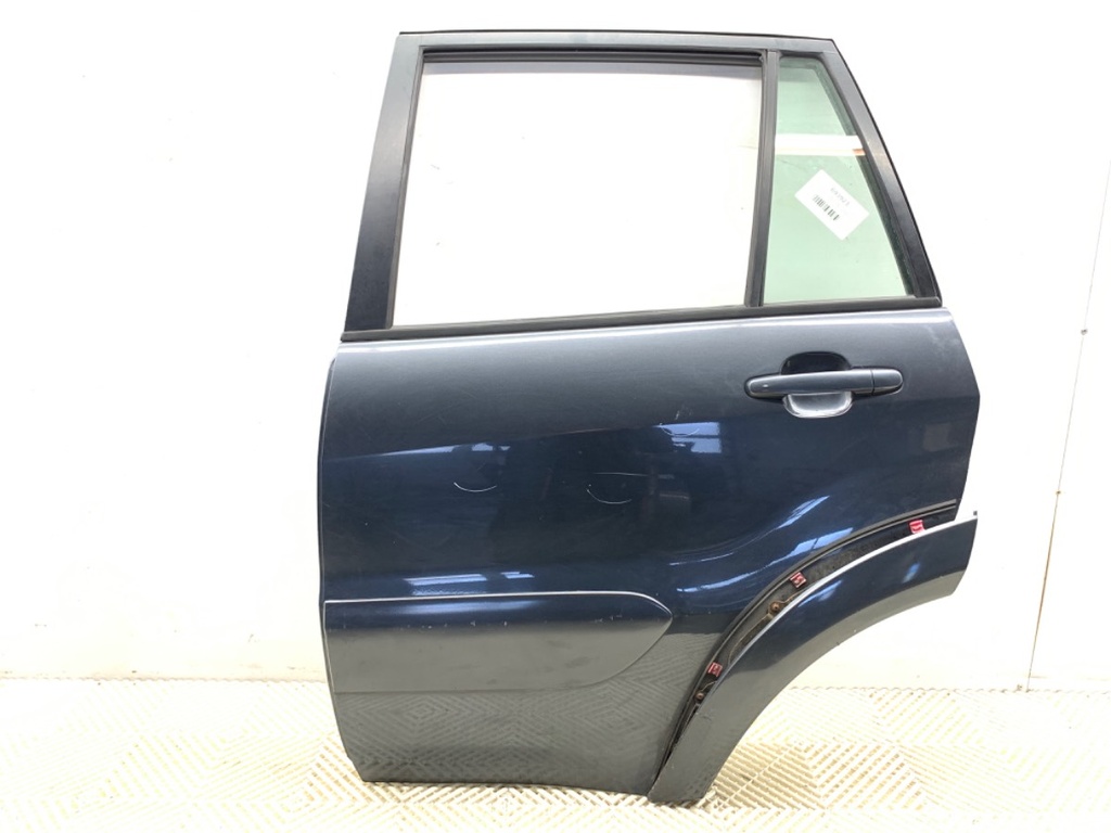[STARK-693923] Puerta trasera izquierda Toyota RAV4 II (_A2_) 2000-2005