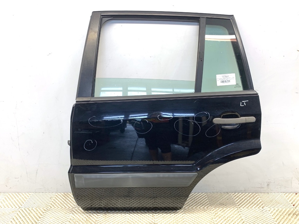 [STARK-757847] Puerta trasera izquierda Ford Fusion (JU_) 2002-2012