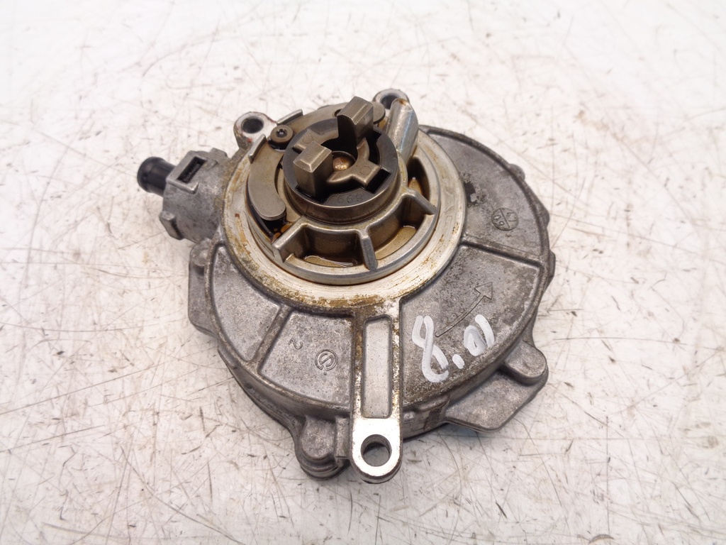 [MTD-377103] Bomba de vacío Audi A5 A4 3.2 FSI CALA CAL 06E145100M