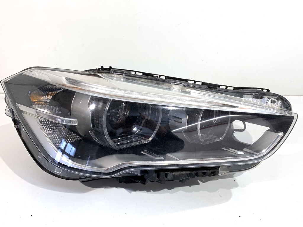 [STARK-881126] Faros delanteros BMW X1 (F48) 2014-2022