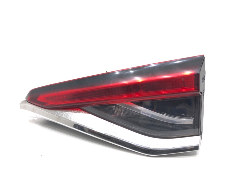 [STARK-798004] Piloto trasero derecho Toyota Corolla sedán (_E21_) 2019-2022