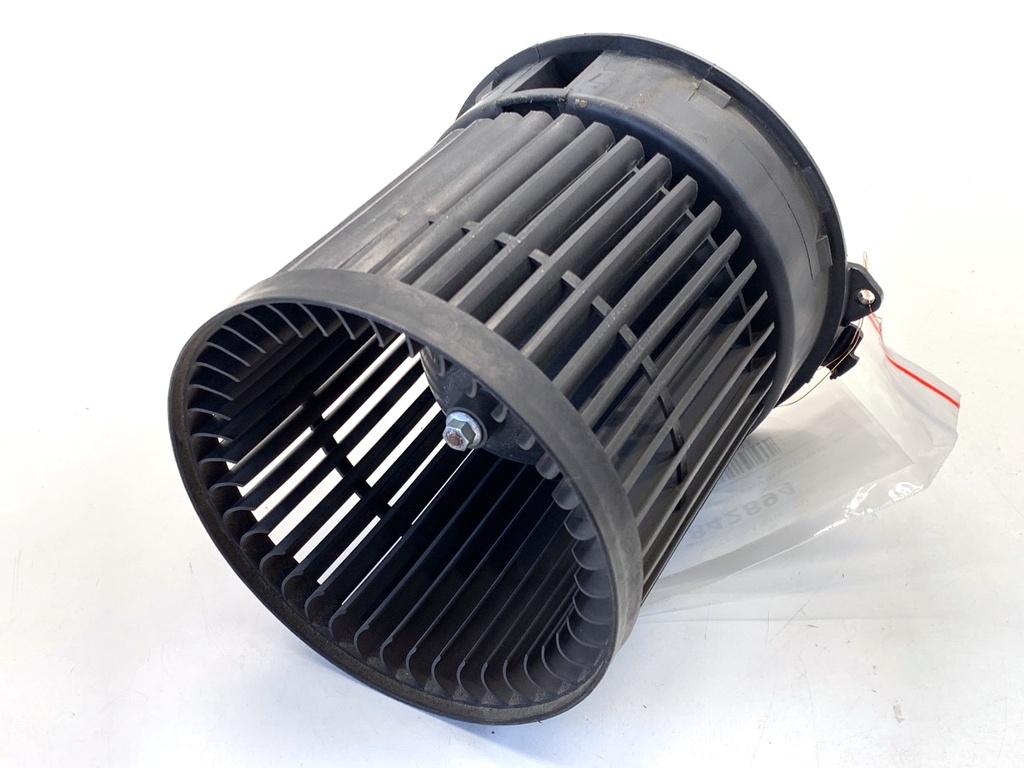 [STARK-842894] Ventilador de admisión de aire Nissan Qashqai II (J11) 1.3 DIG-T 103 kW (140 CV) 2018-2022