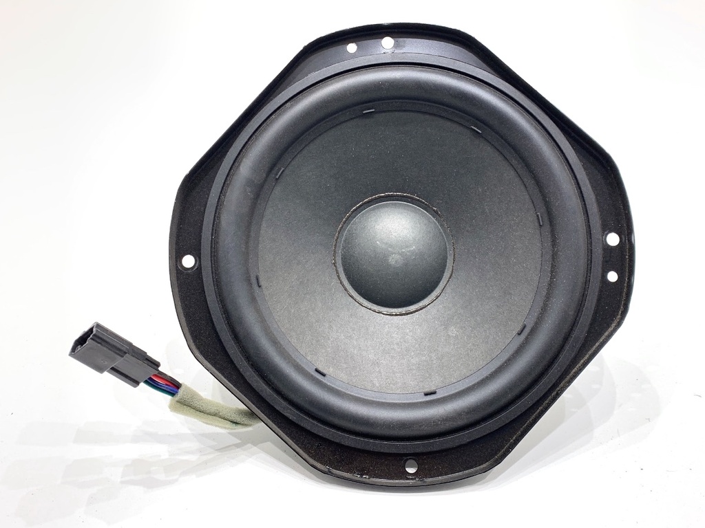 [STARK-880155] Subwoofer Tesla Model Y (5YJY) 2019-2022
