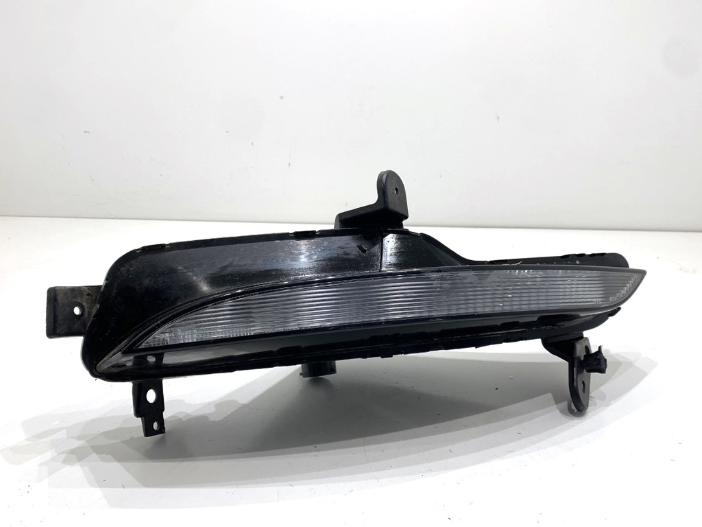 [STARK-886923] Intermitente delantero derecho Renault Megane IV liftback (B9A/M/N_) 2015-2022