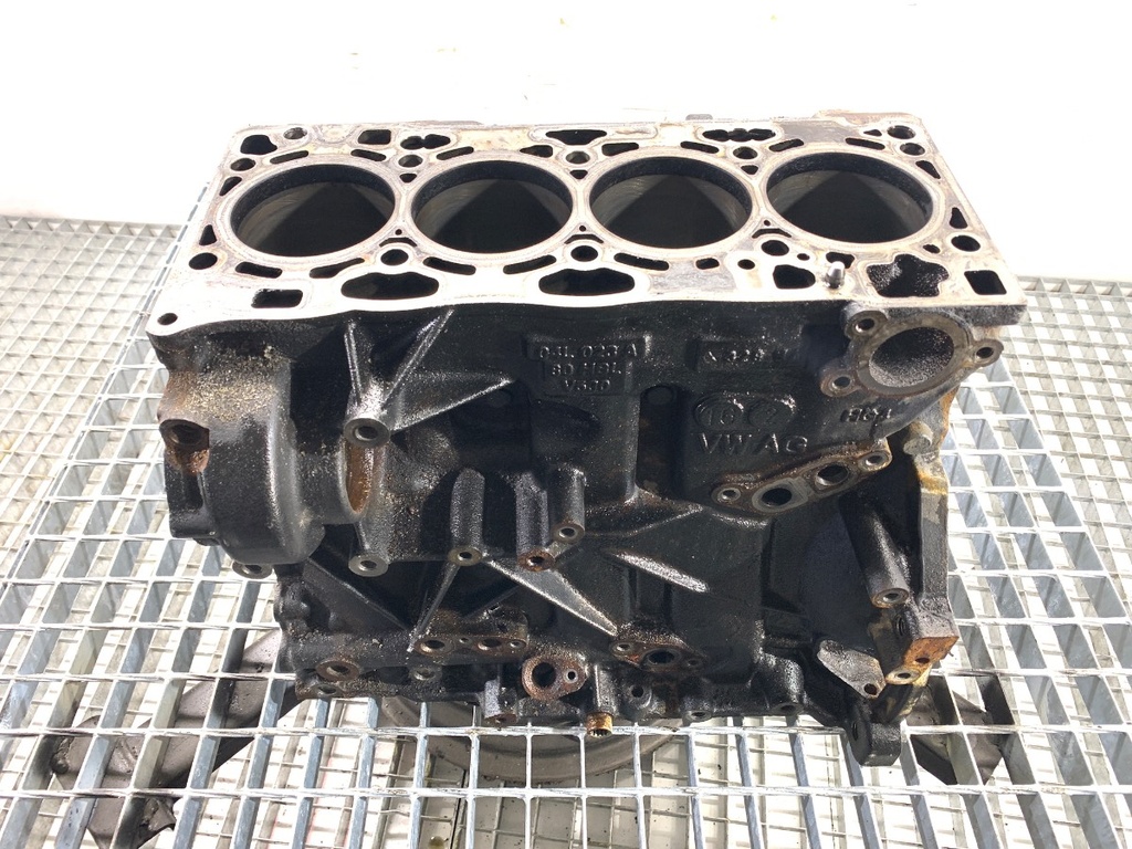 [STARK-834542] Bloque motor AUDI A3 Limousine (8VS, 8VM) 1.6 TDI 81 kW 2013-2017