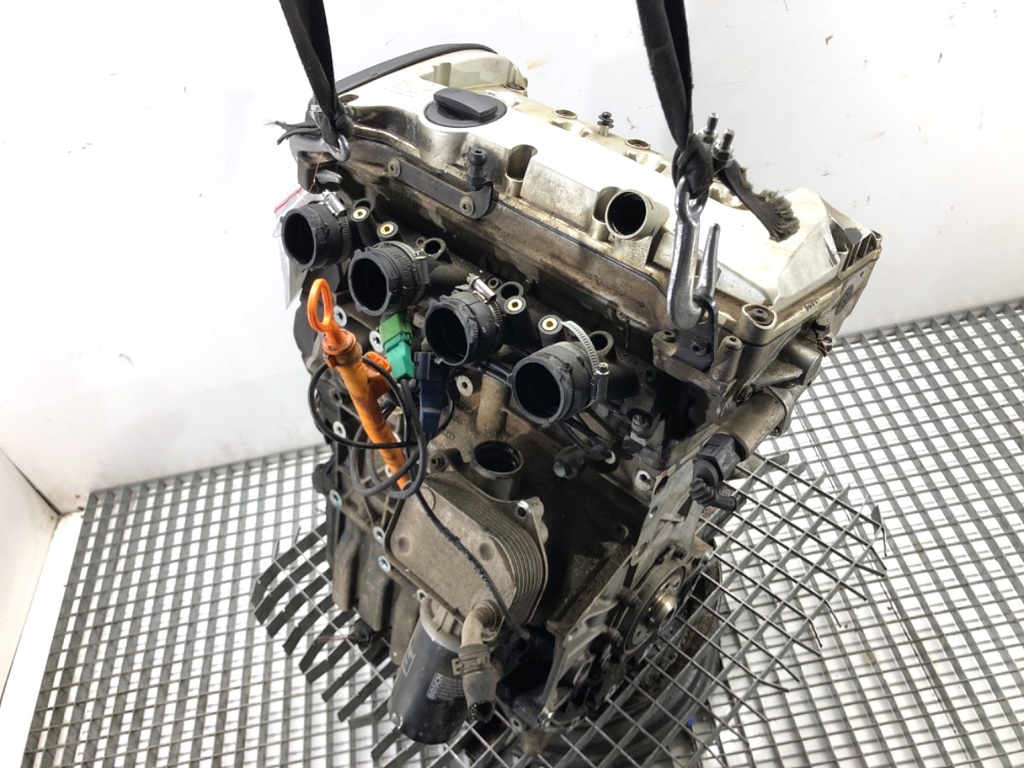 [STARK-835306] Motor AUDI A4 B6 (8E2) 2.0 96 kW 130 CV gasolina 2000-2004