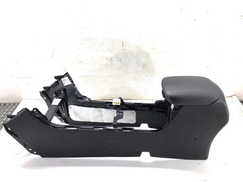 [STARK-810863] Apoyabrazos KIA Sportage IV (QL, QLE) 1.6 GDI 2015-2022