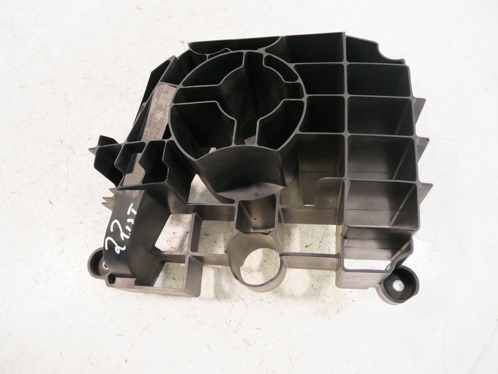 [MTD-439834] Placa deflectora Audi Q7 Touareg 3.0 TDI V6 CASA CAS 059103136S