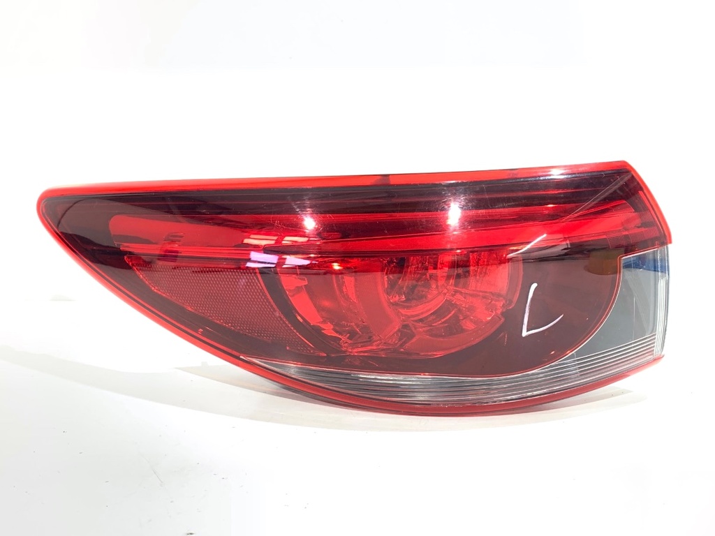 [STARK-788844] Piloto trasero izquierdo MAZDA 6 sedan (GJ, GL) 2012-2022