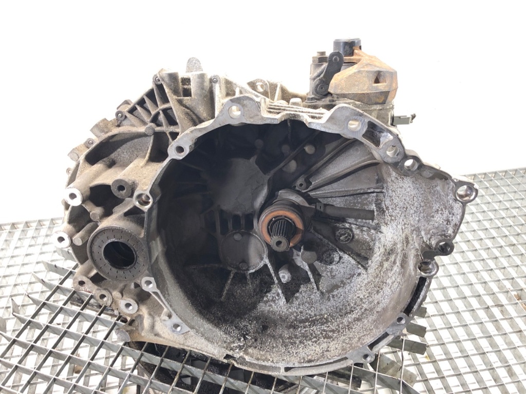 [STARK-824235] Caja de cambios VOLVO V60 I (155, 157) 2.0 D3 110 kW 2010-2018