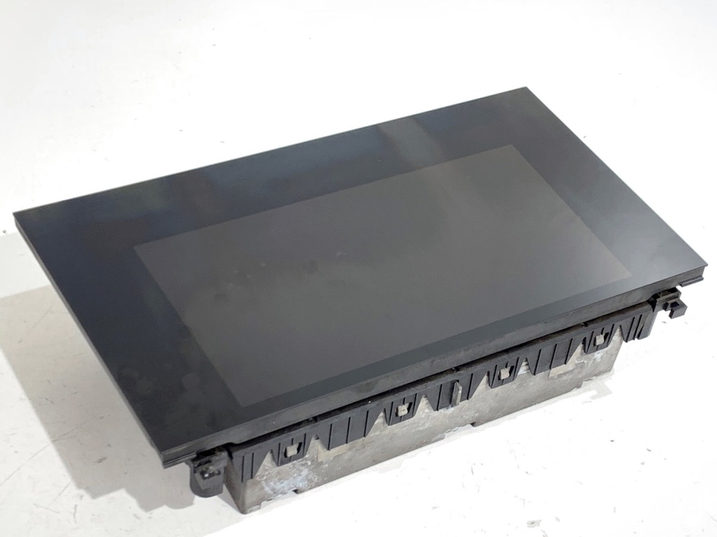 [STARK-835454] Display AUDI A6 C8 Avant (4A5) 2018-2022