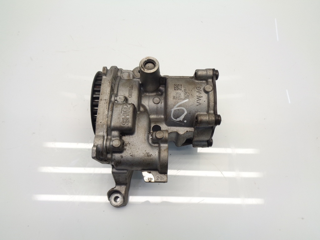 [MTD-388536] Bomba de aceite Audi A4 B8 A5 8T Q5 2.0 TDI CNHC CNH 04L145208J