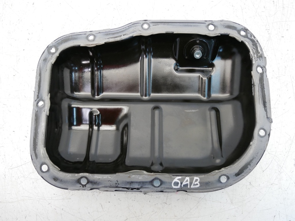 [MTD-493807] Cárter de aceite Toyota Auris 1.8 Hybrid 2ZR-FXE