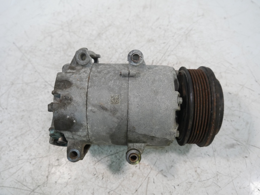 [MTD-494860] Compresor de aire acondicionado Ford Fiesta VI 1.25 SNJC AV11-19D629-AC