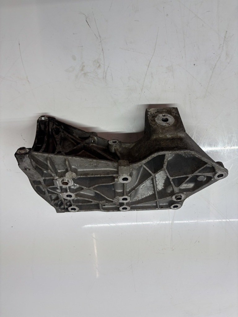[MTD-495037] Soporte unidad de potencia Porsche Panamera 3.6 V6 gasolina M46.20 2010-2013