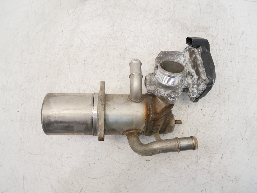 [MTD-495331] Refrigerador de gases de escape Audi A4 Q5 A5 2.0 TDI DET DETA 04L131512A