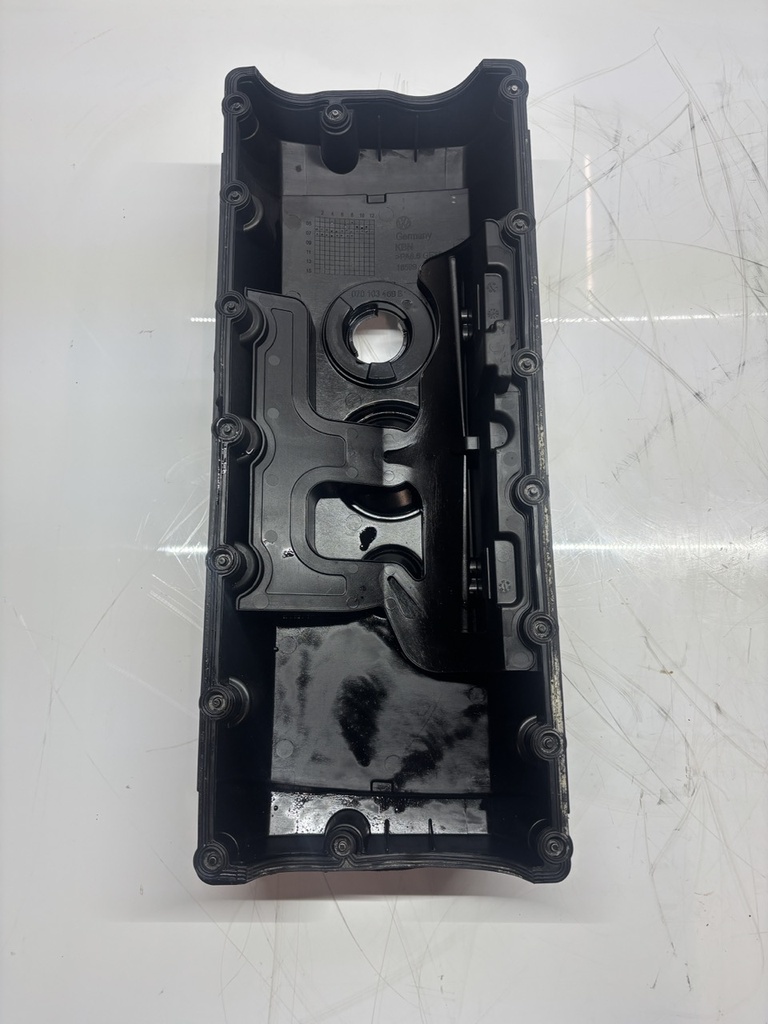 [MTD-495505] Tapa de válvulas VW Transporter T5 2.5 TDI BNZ 070103469B