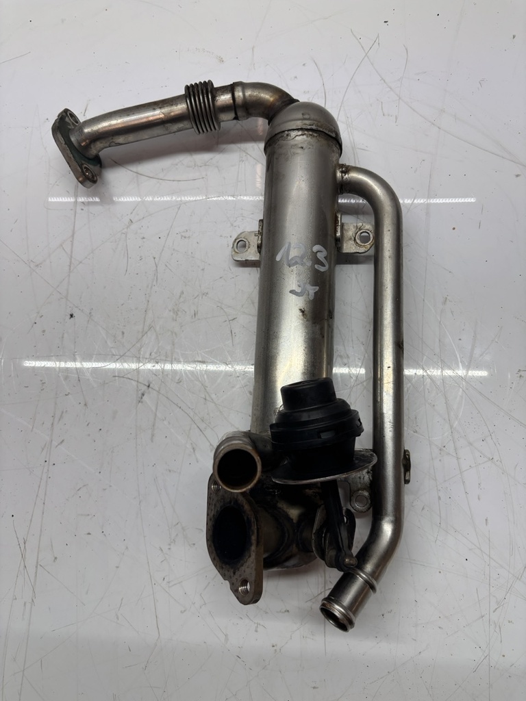 [MTD-495649] Enfriador de gases de escape VW Skoda Seat Touran Superb Ibiza A3 1.9 TDI BLS 03G131512AA