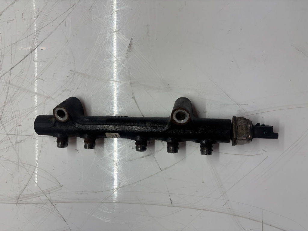 [MTD-495666] Tubo de raíl Peugeot Citroen C4 II 3008 I 1.6 HDi 9HR 9H05 DV6C 9684753080
