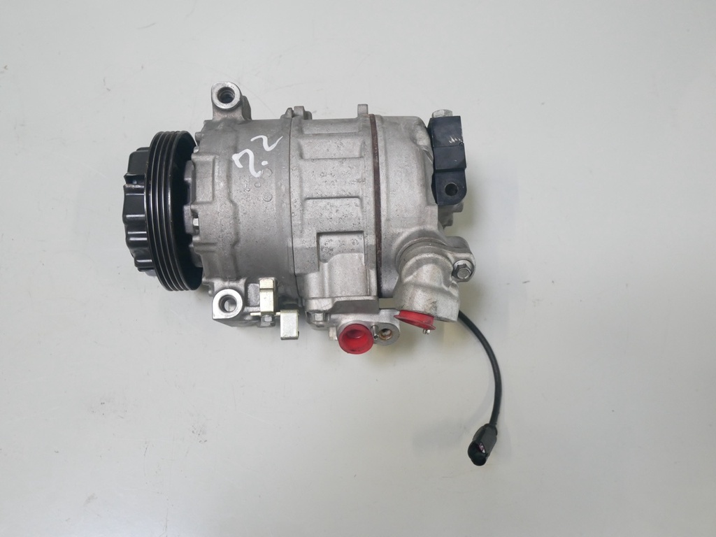 [MTD-426389] Compresor de aire acondicionado BMW Serie 7 E65 E66 E67 4.4 V8 745i N62B44A N62 772266