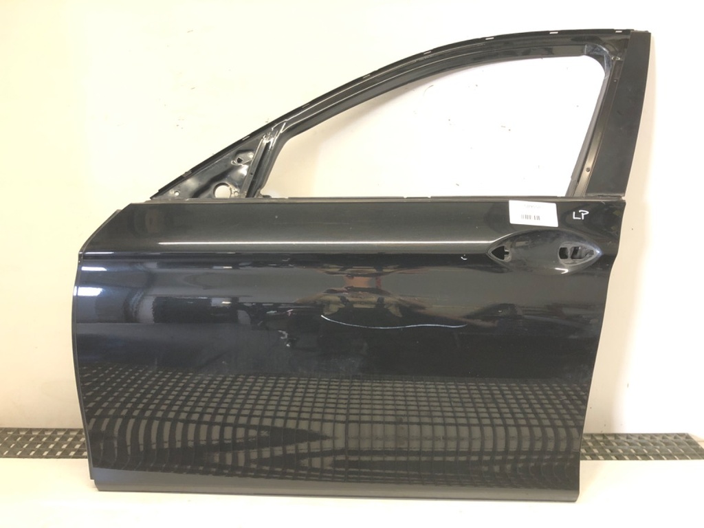 [STARK-589558] Puerta delantera izquierda BMW Serie 5 (F10) 2009-2016