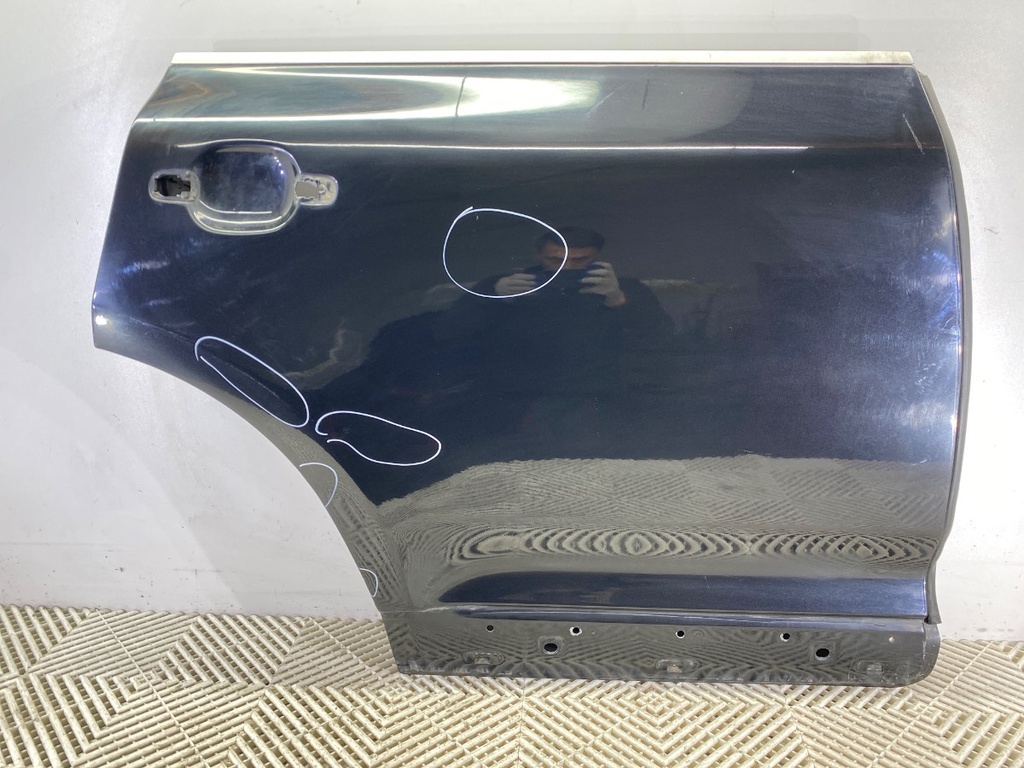 [STARK-658732] Puerta trasera derecha Porsche Cayenne (9PA) 2002-2010