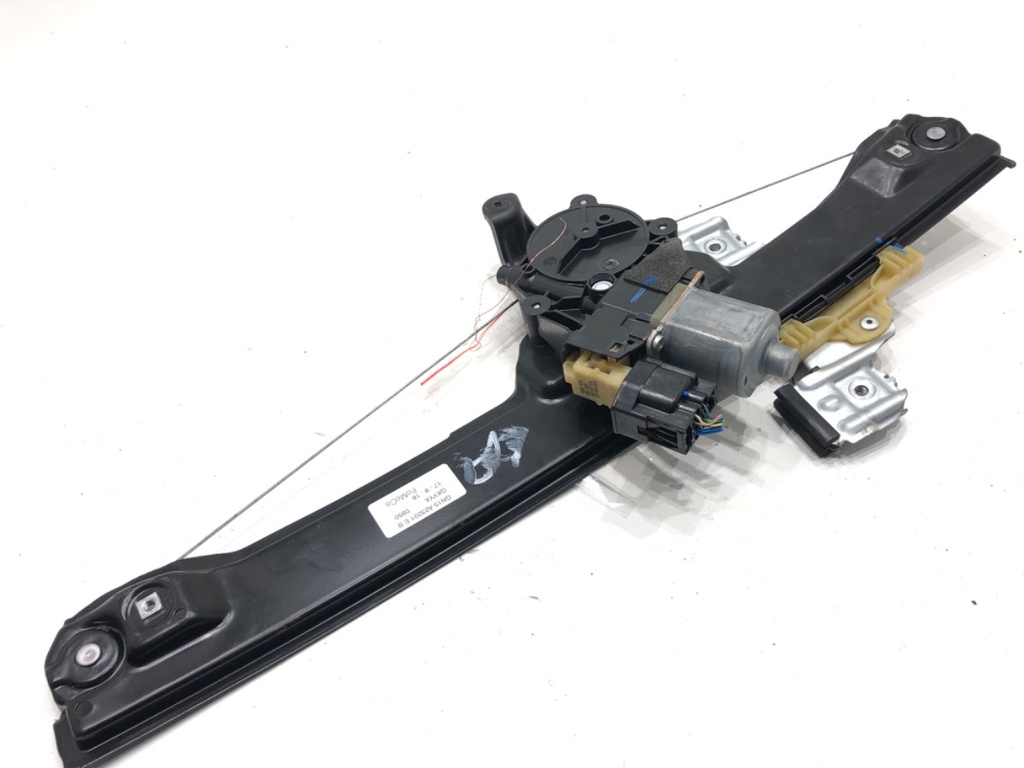 [STARK-831070] Elevador de ventanilla delantero derecho Ford EcoSport 2011-2022 1.0 EcoBoost 92 kW