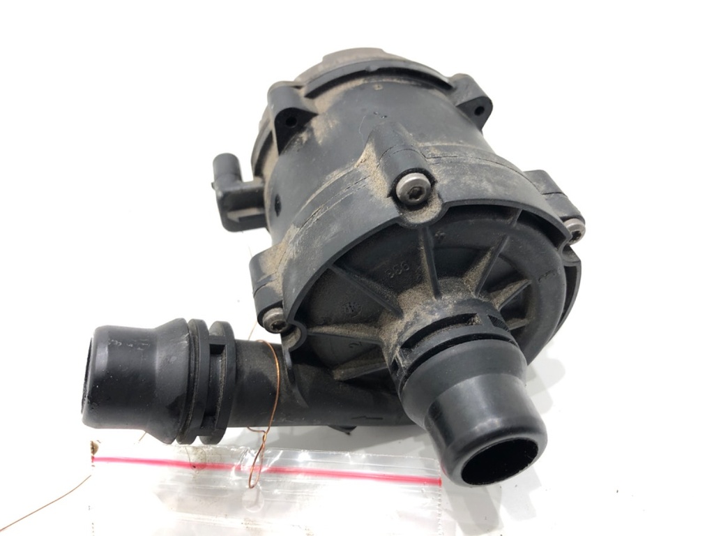 [STARK-903301] Bomba de agua adicional BMW X5 (G05, F95) 2018-2022