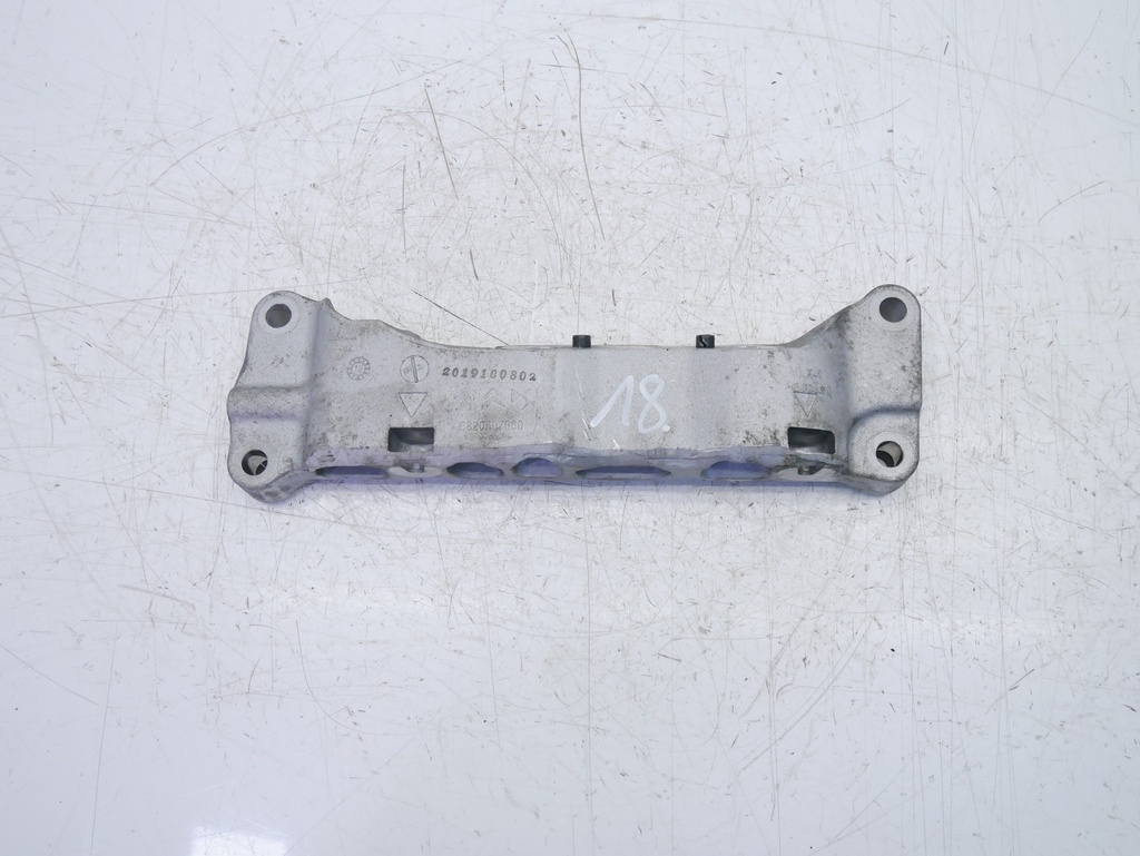 [MTD-381107] Soporte motor Peugeot 3008 1.6 Hybrid4 2020 9820507080