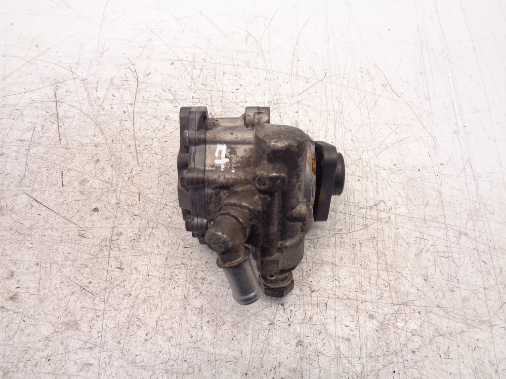[MTD-383182] Bomba de dirección asistida para Audi A4 2.7 TDI BPP 8E0145156S