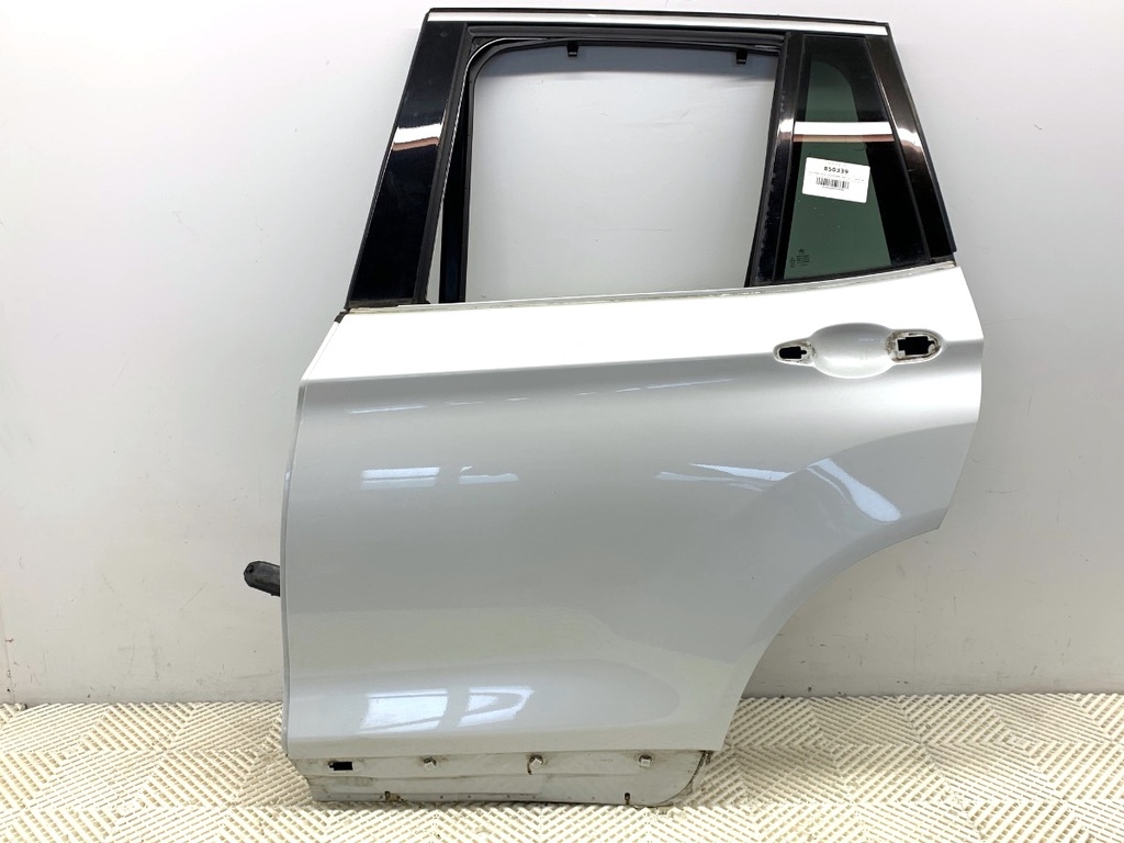 [STARK-850339] Puerta trasera izquierda BMW X3 (F25) 2010-2017