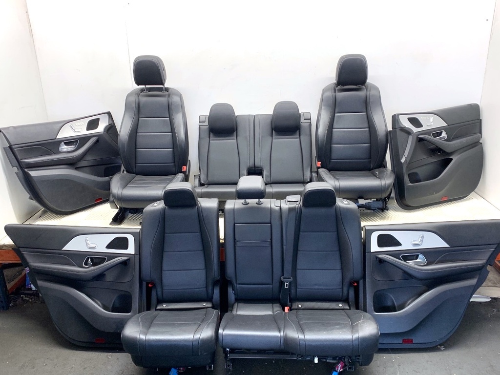 [STARK-876705] Panel lateral de puerta completo Mercedes-Benz GLE (V167) 2018-2021