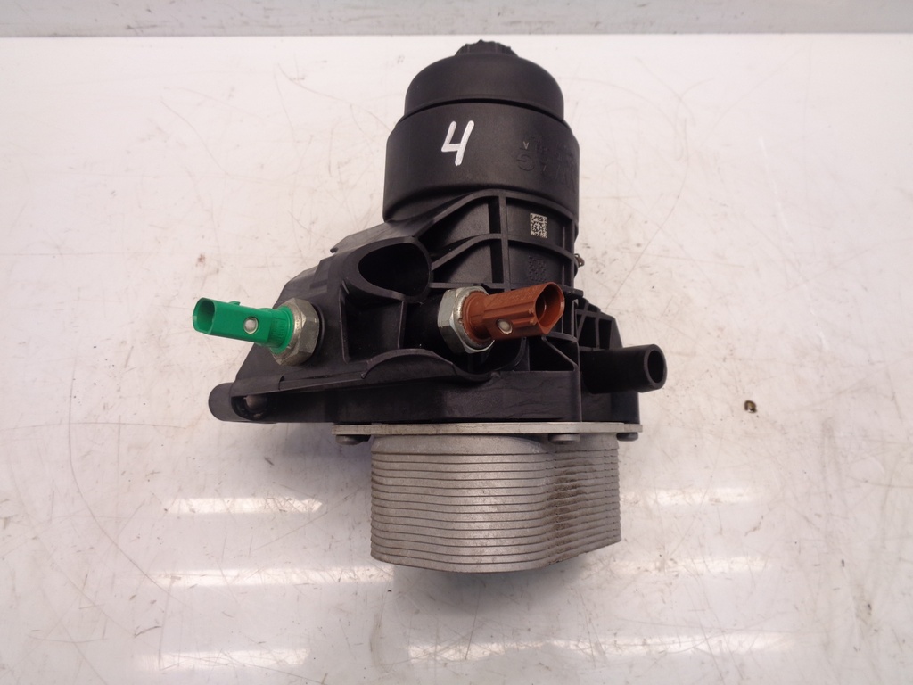 [MTD-389569] Caja de filtro de aceite para Audi Q3 2.0 TDI CUVC CUV 03N115389A