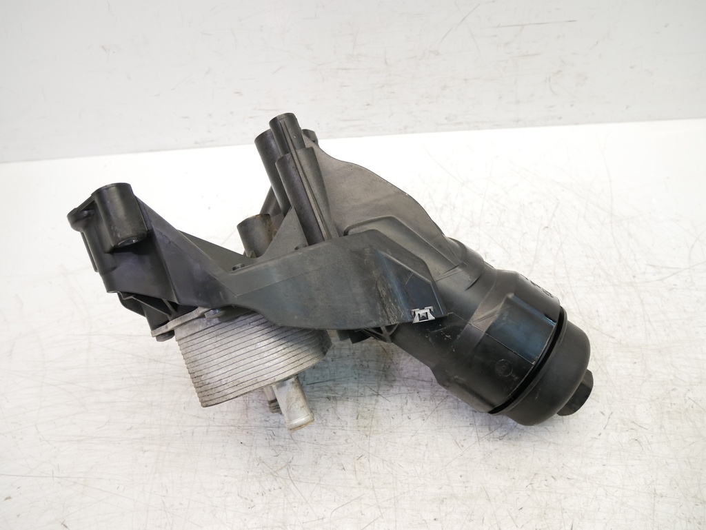 [MTD-406046] Carcasa del filtro de aceite Audi A4 B9 A5 Q5 2.0 TDI 140kW 190CV