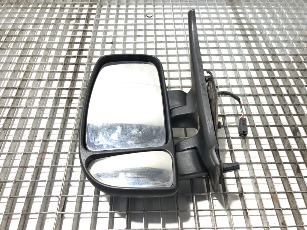 [STARK-638922] Retrovisor izquierdo Renault Master II Autobus (JD) 1998-2022