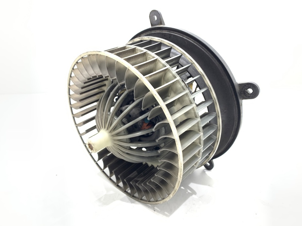 [STARK-717395] Ventilador de admisión Mercedes-Benz Clase E (W210) 1995-2003