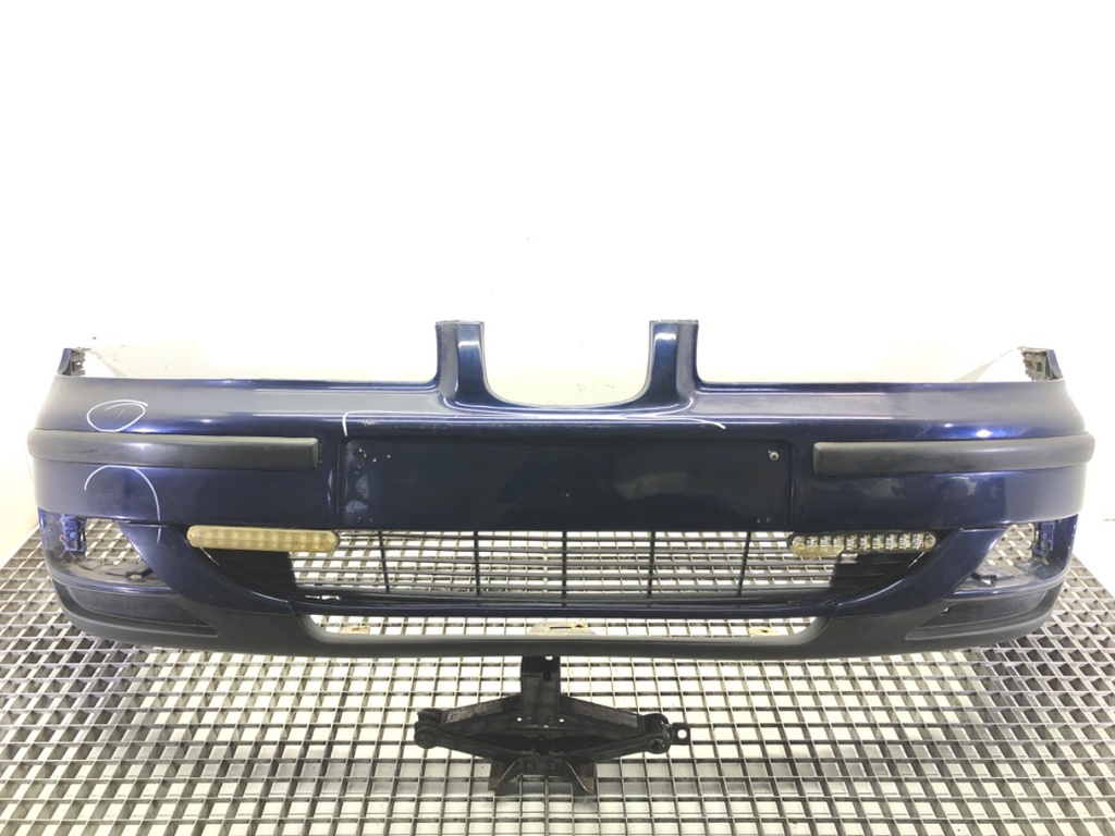 [STARK-560034] Parachoques delantero SEAT Toledo II (1M2) 1998-2006