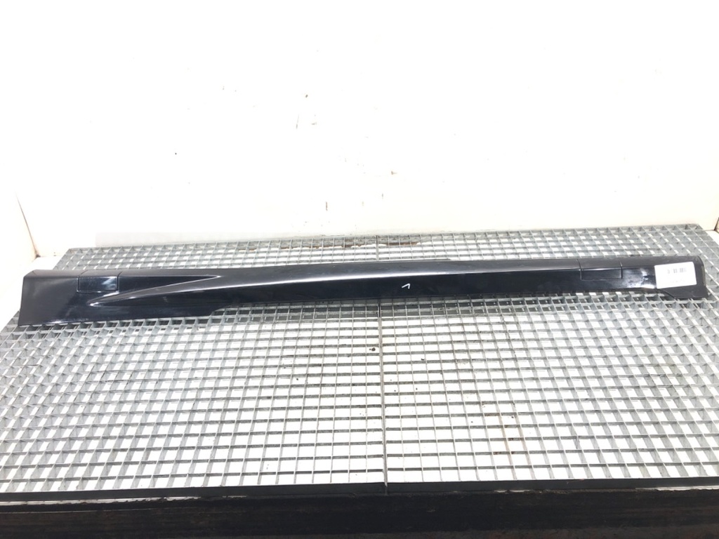[STARK-625633] Umbral de puerta izquierdo Ford Fiesta VI (CB1, CCN) 2008-2022