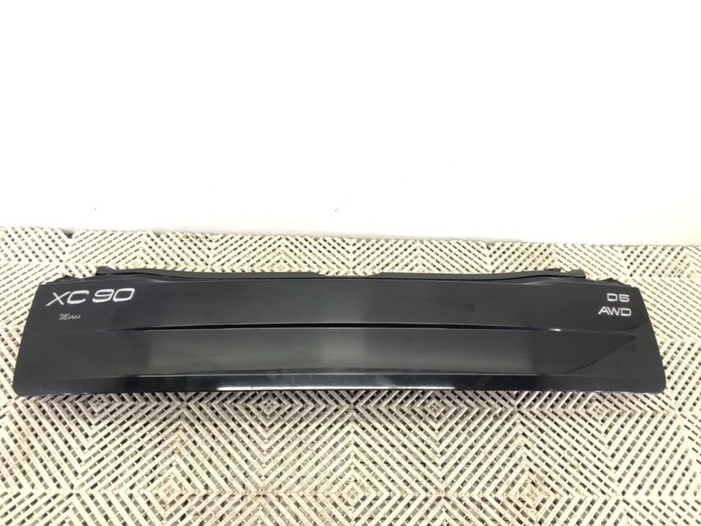 [STARK-680635] Portón trasero VOLVO XC90 I (275) 2002-2015