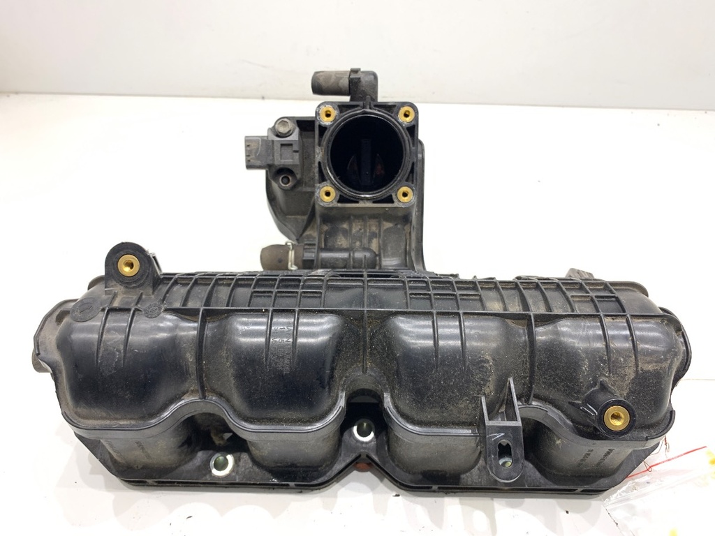 [STARK-713902] Colector de admisión Toyota Auris Kombi (_E18_) 1.8 Hybrid 2013-2018