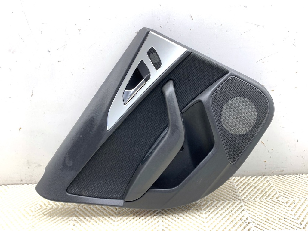 [STARK-780049] Panel de puerta trasera izquierdo Audi A6 C7 (4G2, 4GC) 2010-2018
