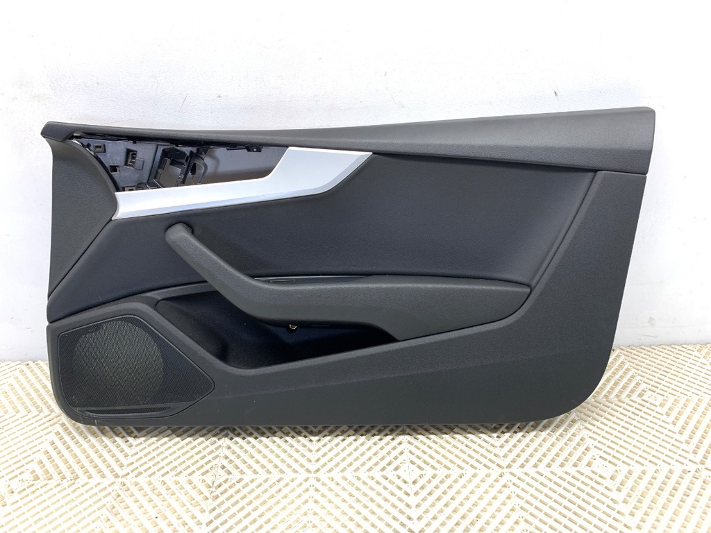 [STARK-784396] Panel de puerta delantero derecho Audi A5 (F53, F5P) 2016-2022