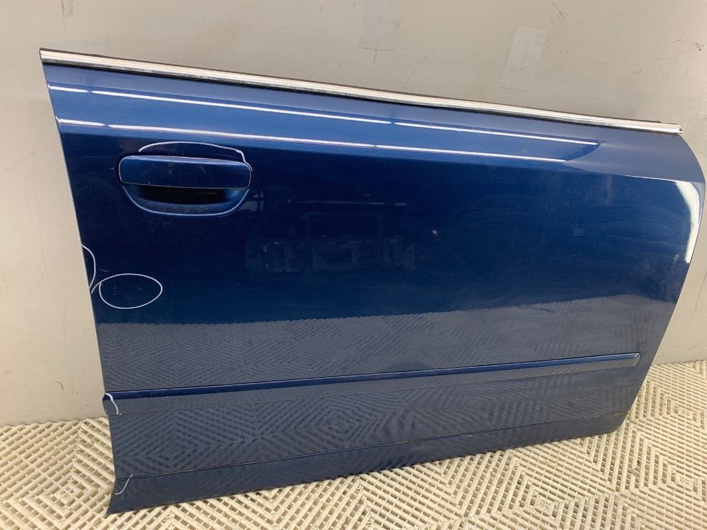 [STARK-800624] Puerta delantera derecha Audi A4 B6 (8E2) 2000-2005