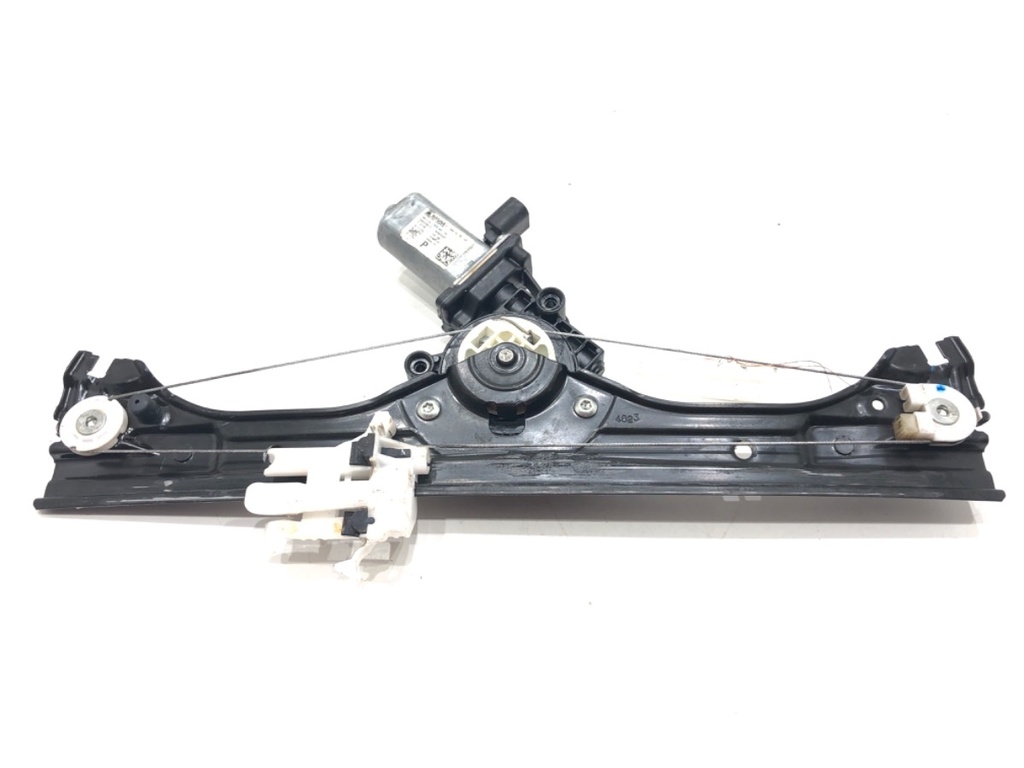 [STARK-804570] Elevador de ventana delantero derecho FIAT 500 (312) 2007-2022