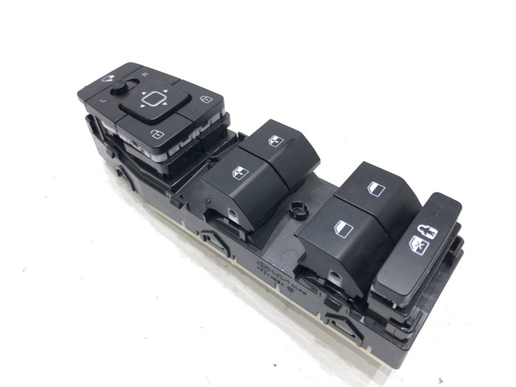 [STARK-807149] Interruptor de elevalunas KIA Niro II (SG2) 2022-