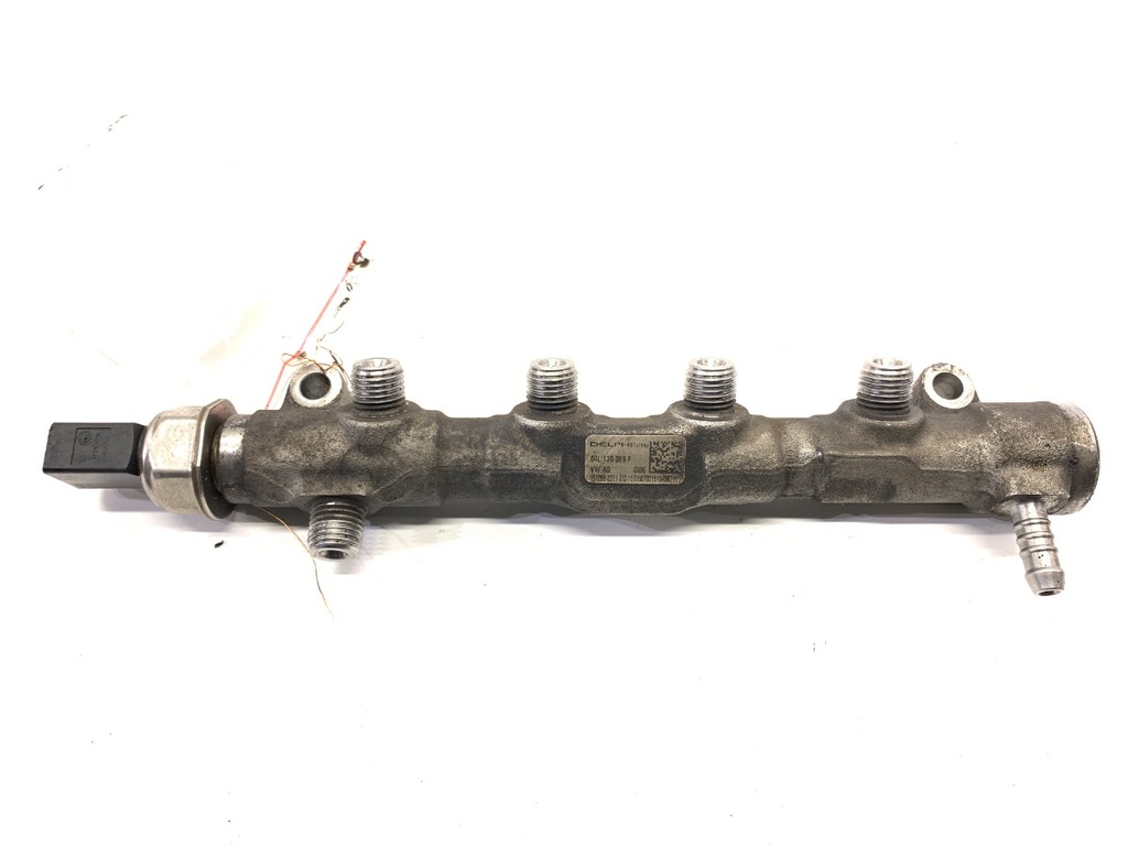 [STARK-808790] Colector de combustible VW Golf VII Variant 1.6 TDI 81 kW 04L130089F